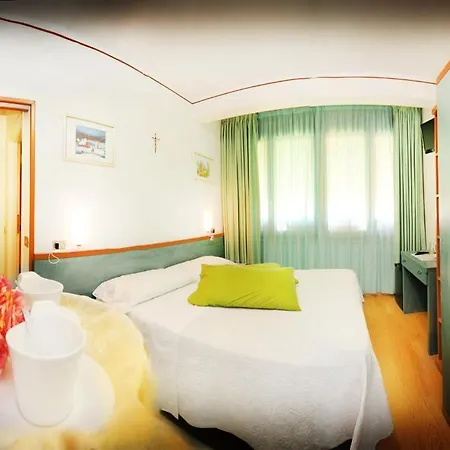 Manuela Hotel Cinquale